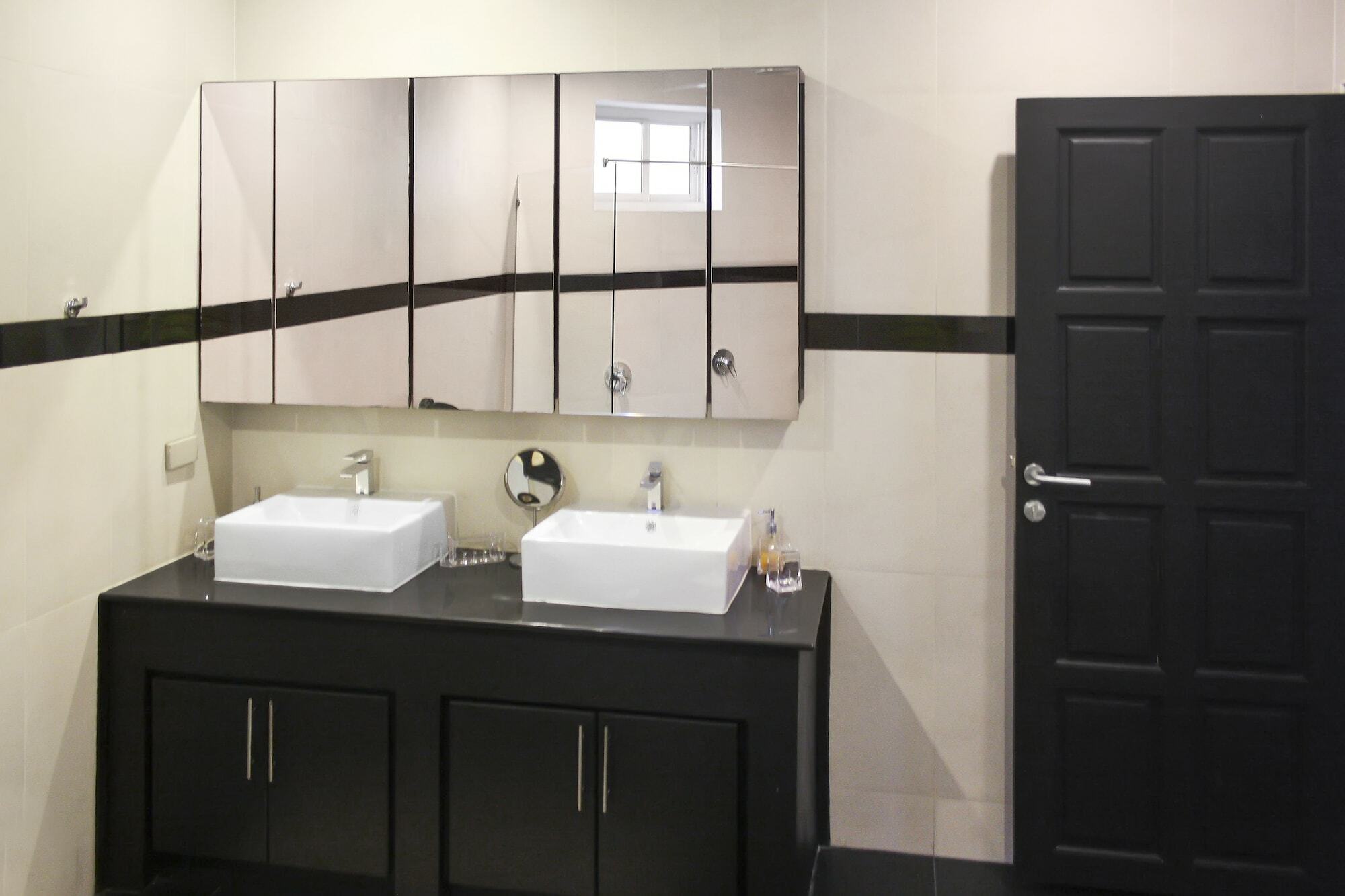Green View Villas Bang Lamung Exterior foto